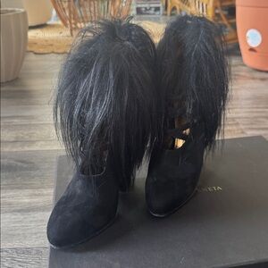 Bottega Veneta Black Suede Footwear